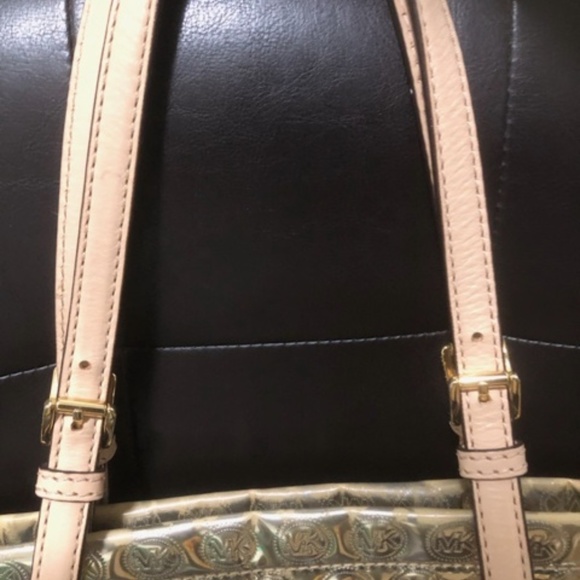 Michael Kors Metallic Patent and Leather Totebag - Picture 4 of 12